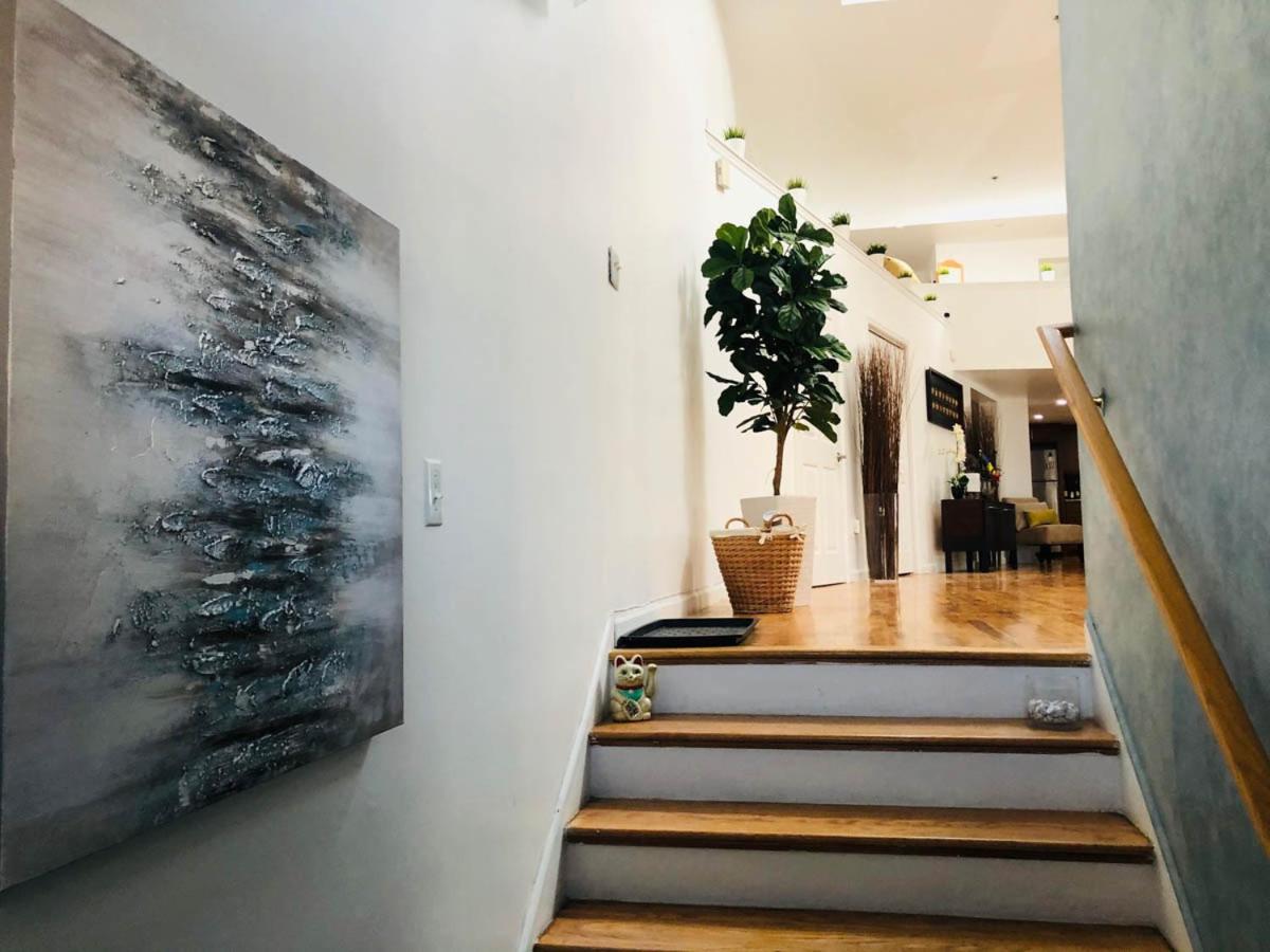 Updated Amazing Bi -Level Condo Minutes From Water Views Of New York City North Bergen Exteriér fotografie