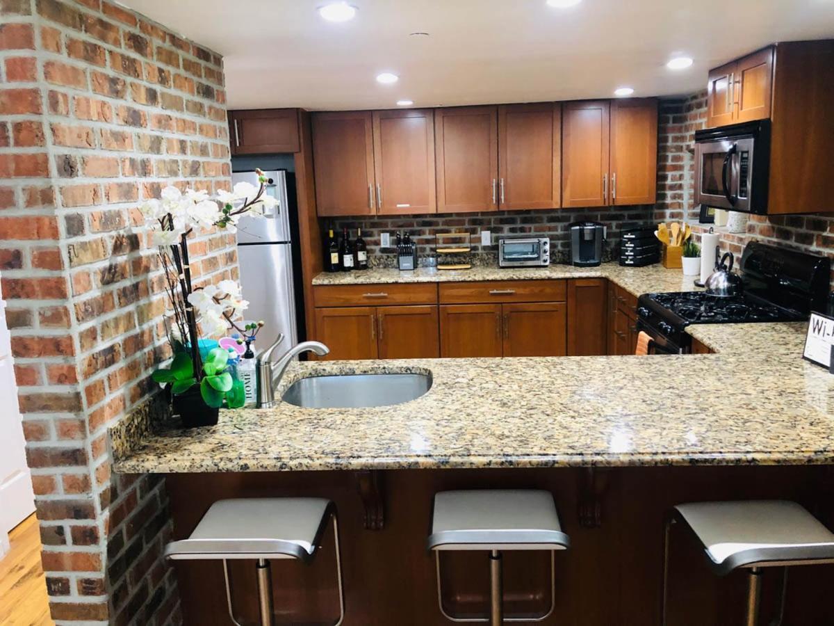 Updated Amazing Bi -Level Condo Minutes From Water Views Of New York City North Bergen Exteriér fotografie